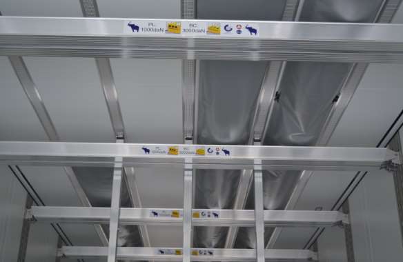 Load Securing Beam with Air Distribution System