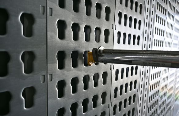 Trockenfracht Auflieger S.BO MULTI_Kleiderstange 