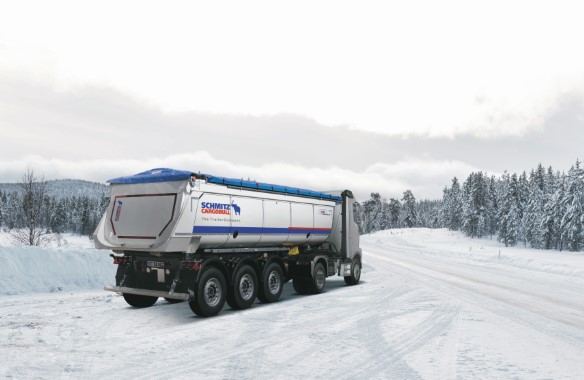 Winterausstand für Sattelkipper S.KI