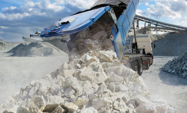 Ladeinfrastruktur, E-Zugmaschinen, Sattelkipper, Baubranche