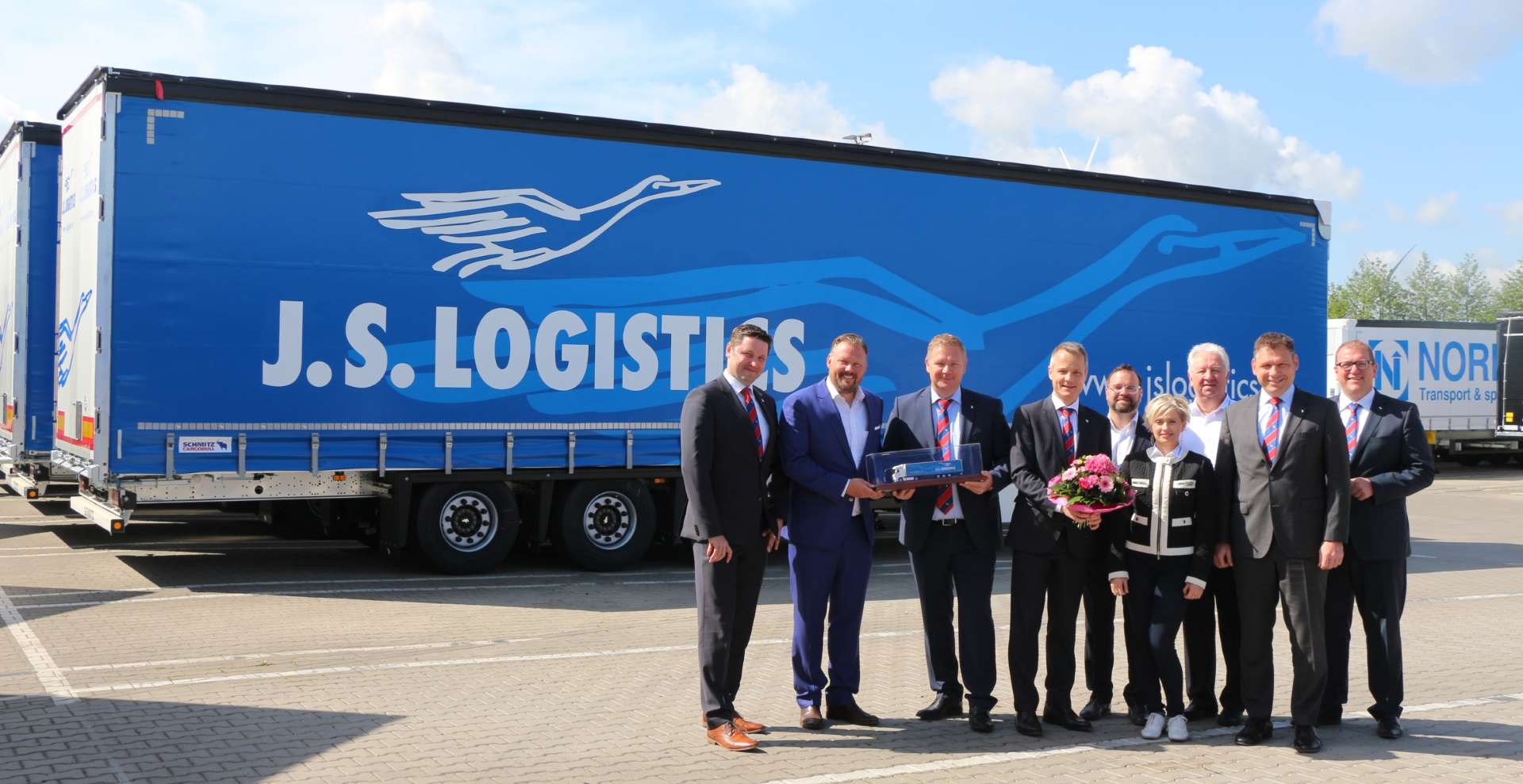 Partnership between J.S. Logistics and Schmitz Cargobull