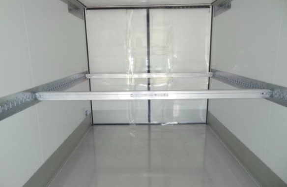 Square telescopic locking bars for horizontal load securing (for load securing rails)
