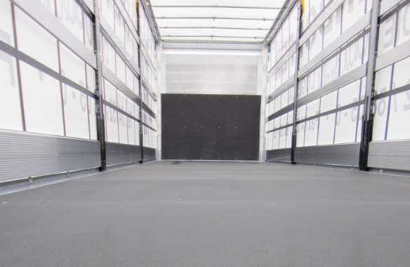 Non-slip floor increases the safety of goods and prevents slipping