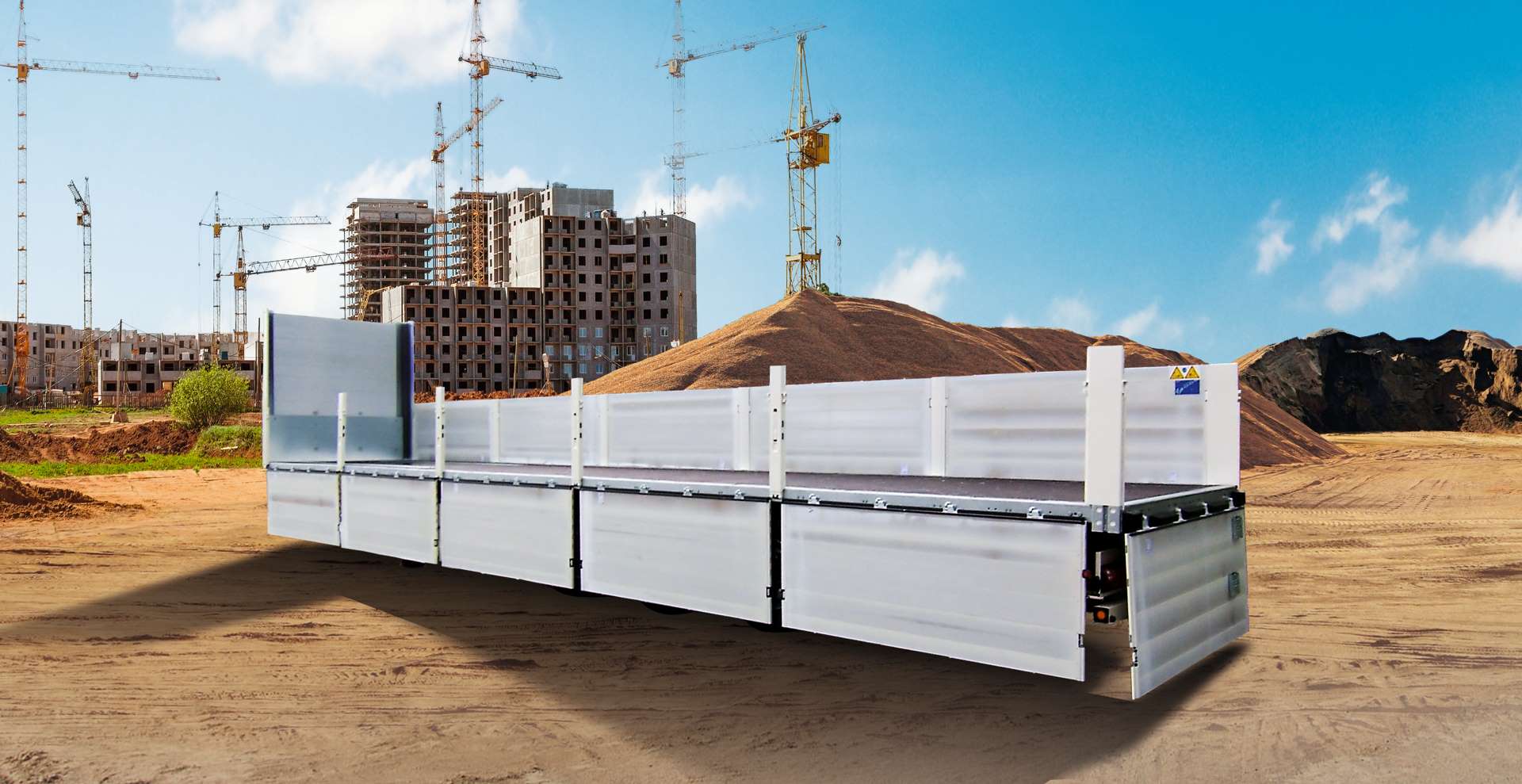 Construction site transport with the S.PR BAU platform semi-trailer