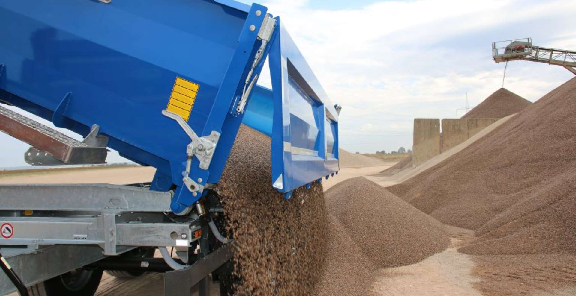 Z.KI Central-Axle Tipping Trailer