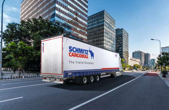 The SMART PLUS package for S.CS curtainsider semi-trailers.