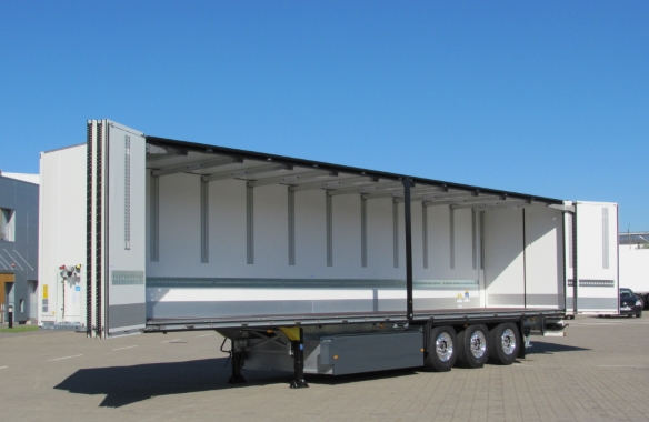 Folding wall for the S.KO EXPRESS box body semi-trailer